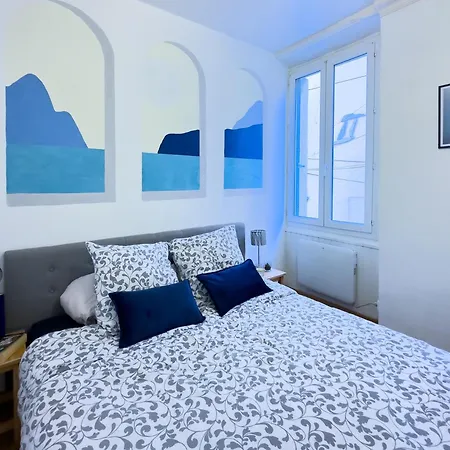 Apartmán T3 Clim, Tv, Art, Familial, 50m Du Port, Cuisine Equipee Et Jeux De Societe